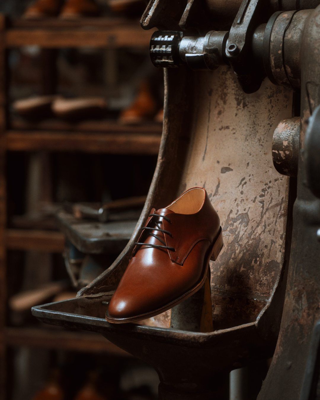 Zapato clásico de cuero — vista principal