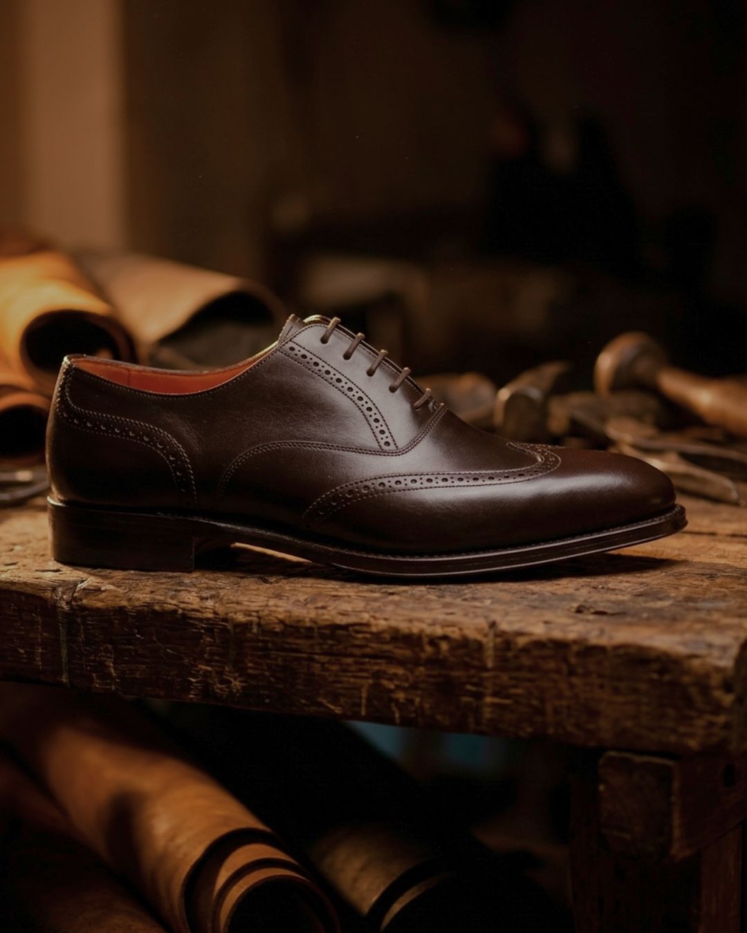 Zapato cosido — vista de perfil